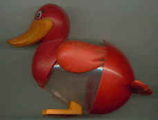 canard rouge.gif (26733 octets)