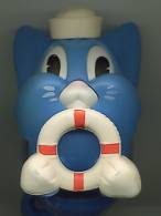 chat bleu marin_2.jpg (4072 octets)