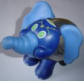 elephant cirque bleu-1.jpg (4429 octets)